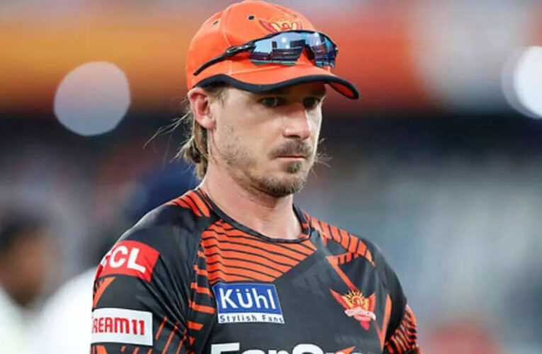 IPL: Steyn requests break from his role as SRH bowling coach