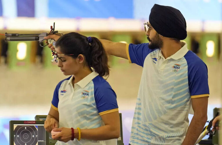 Paris Olympics Live: Manu-Sarabjot aim for bronze in 10m Air Pistol Mixed Team